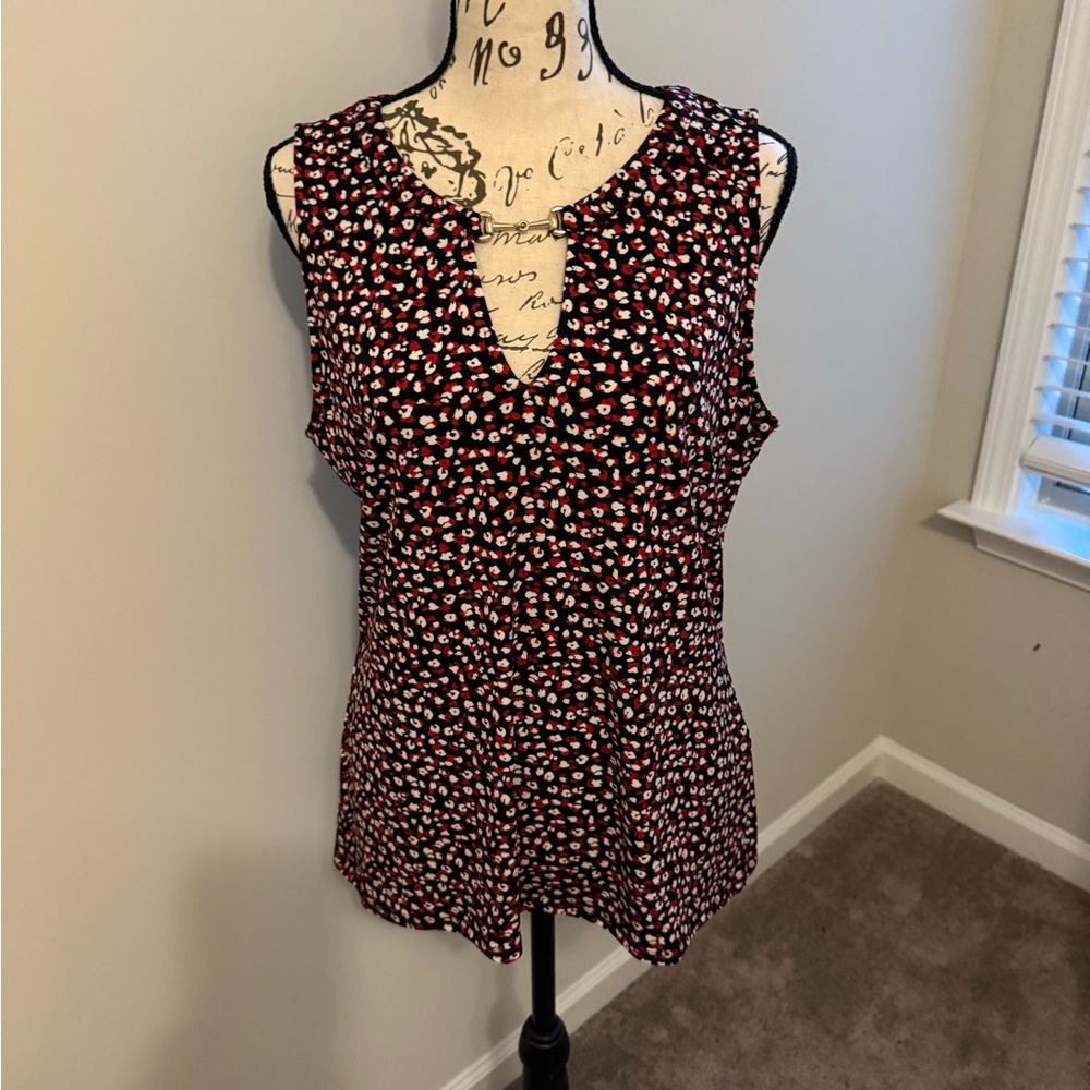 White House Black Market Red and Black Sleeveless Blouse